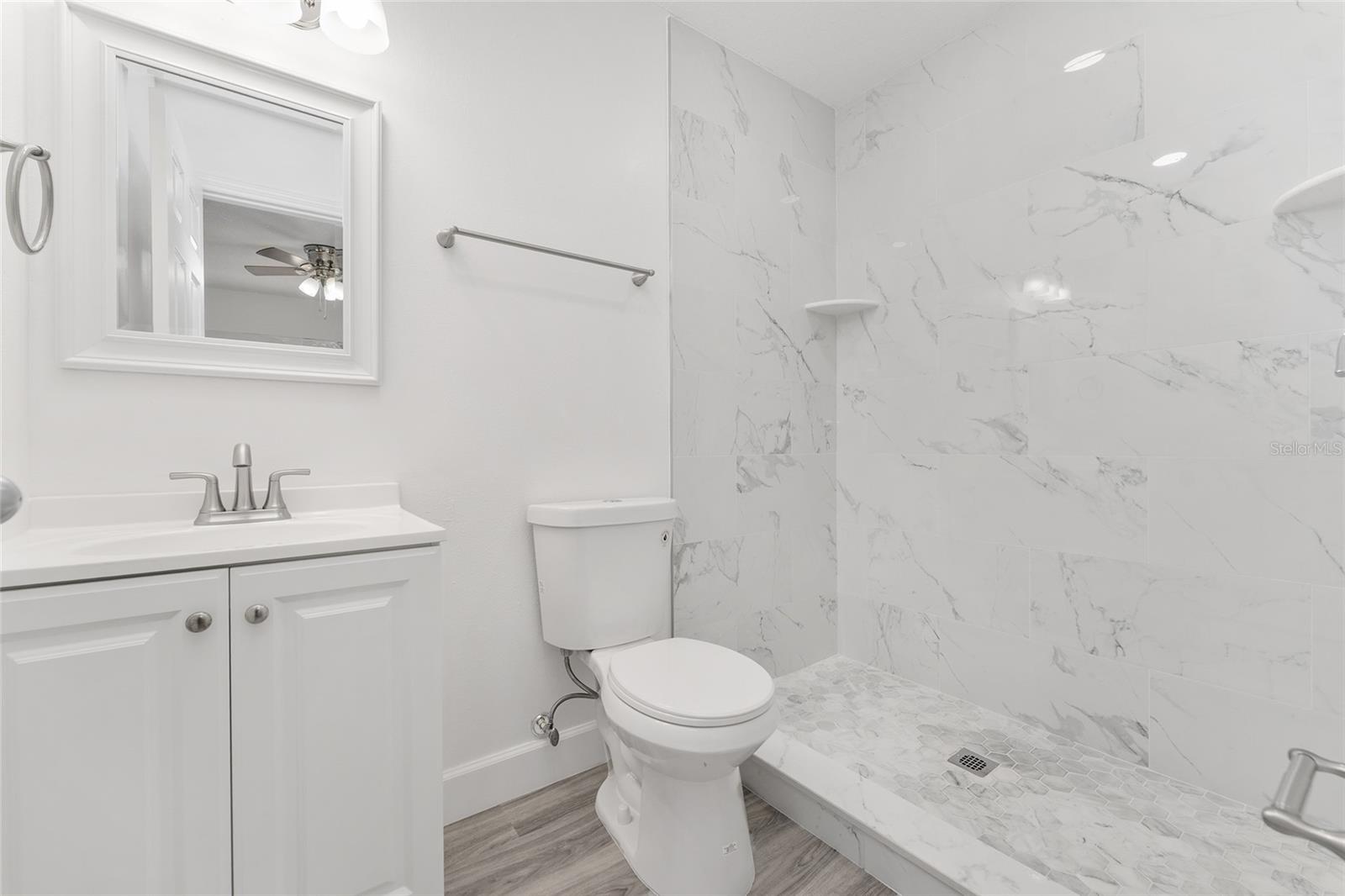 4237 SW 22ND LN #137