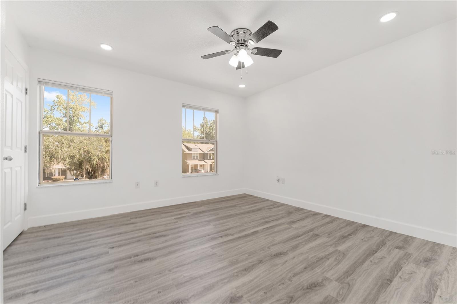 4237 SW 22ND LN #137