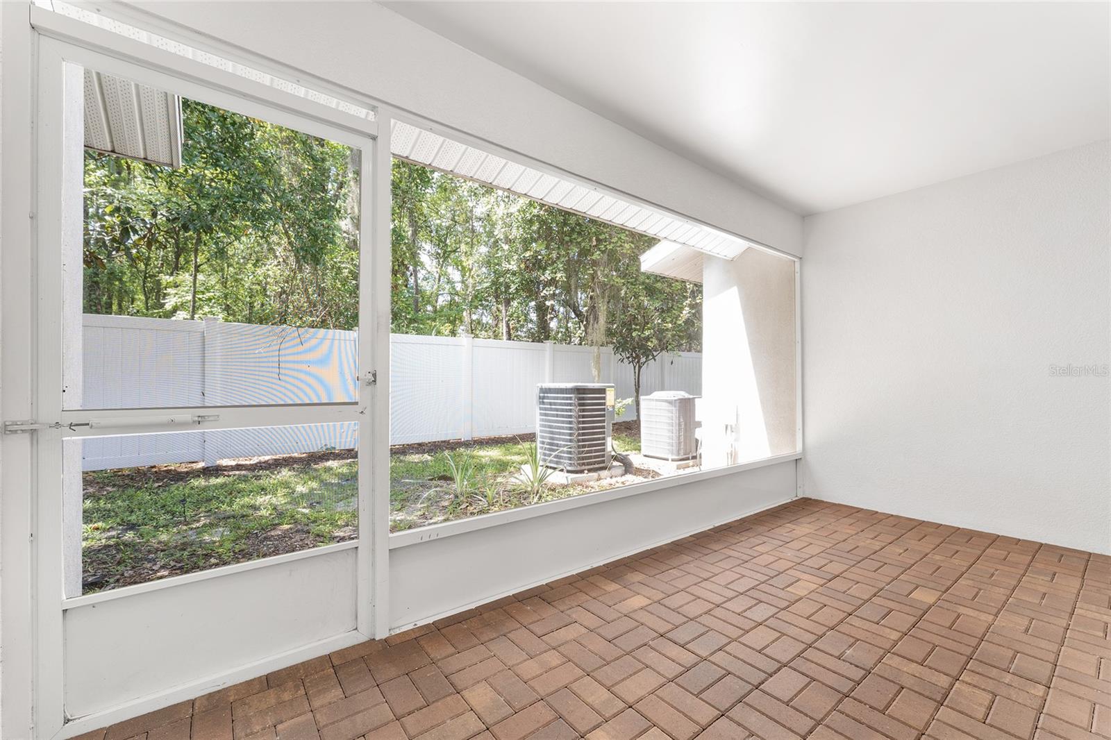 4237 SW 22ND LN #137