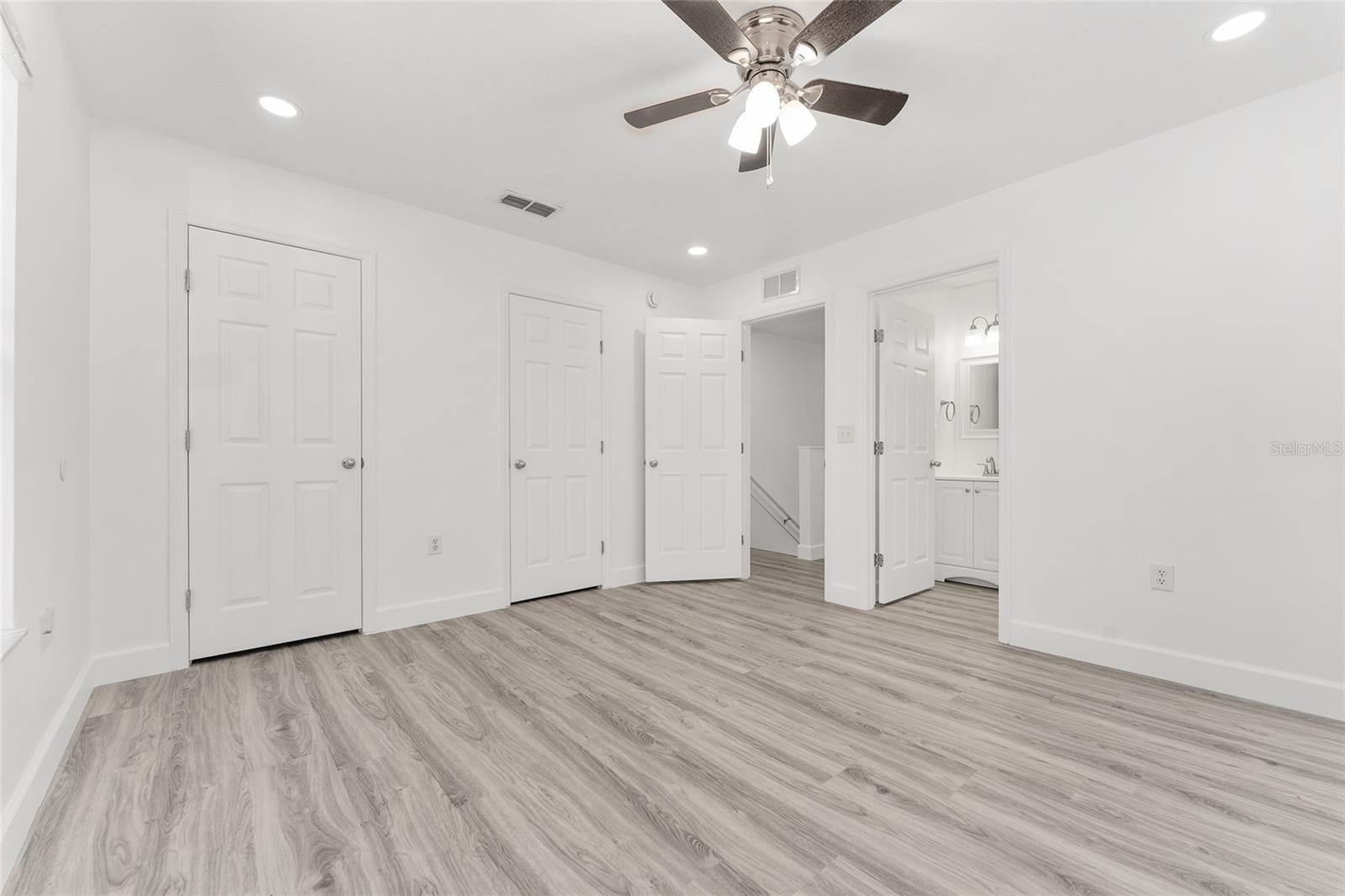 4237 SW 22ND LN #137