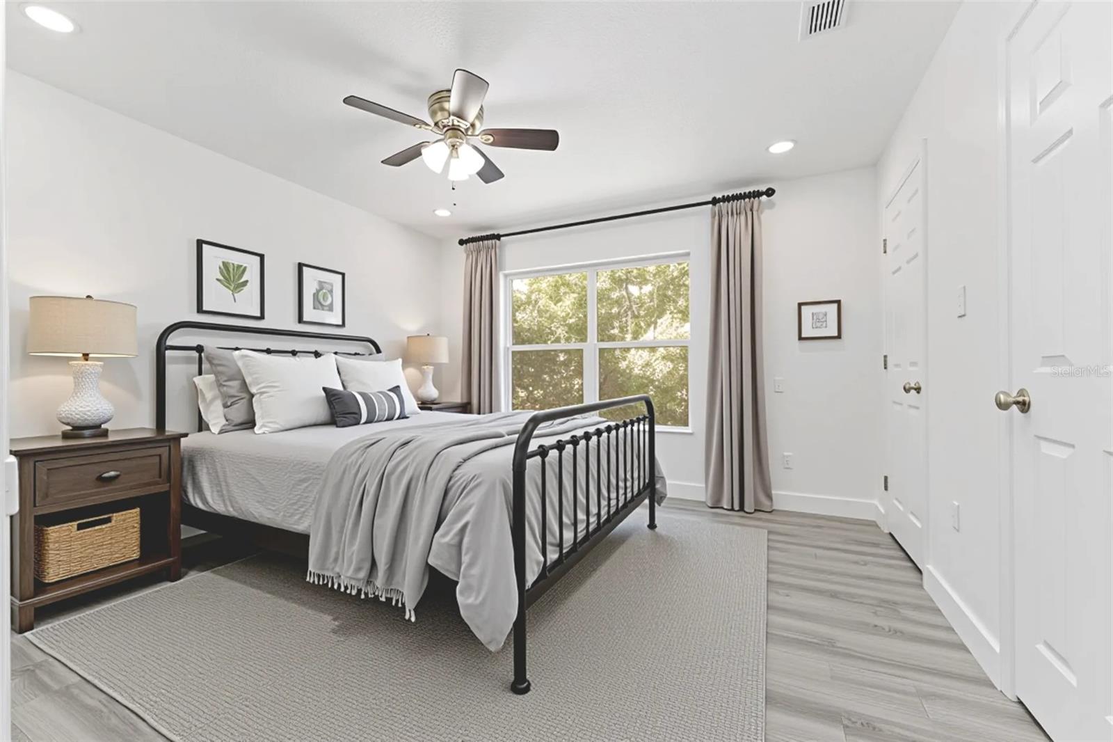 4237 SW 22ND LN #137