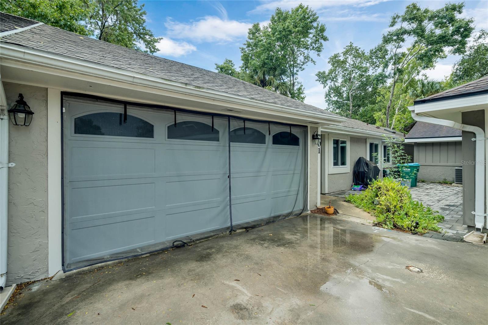 701 CASTLEWOOD DR