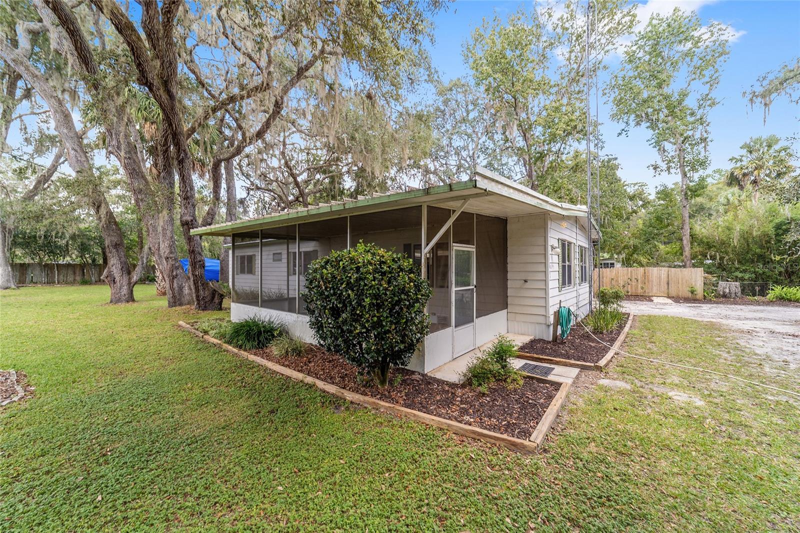 18395 NW 4TH TER
