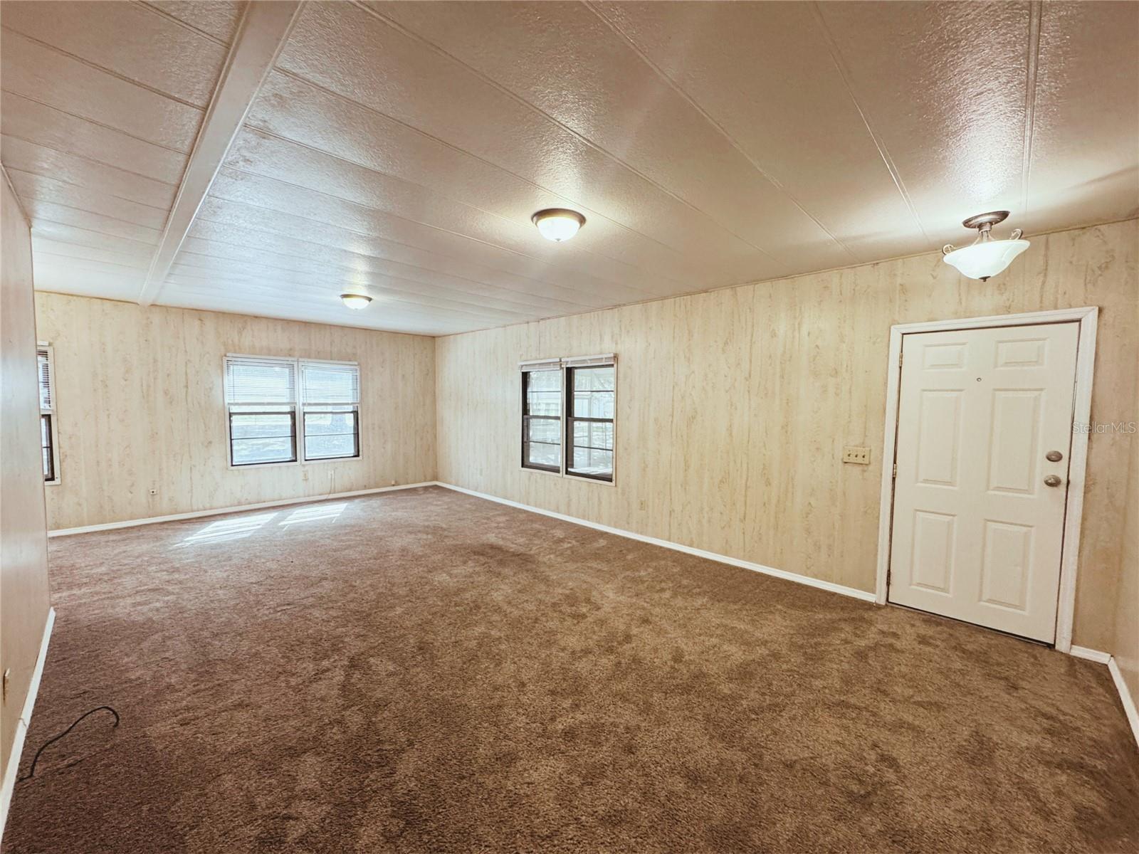 18395 NW 4TH TER