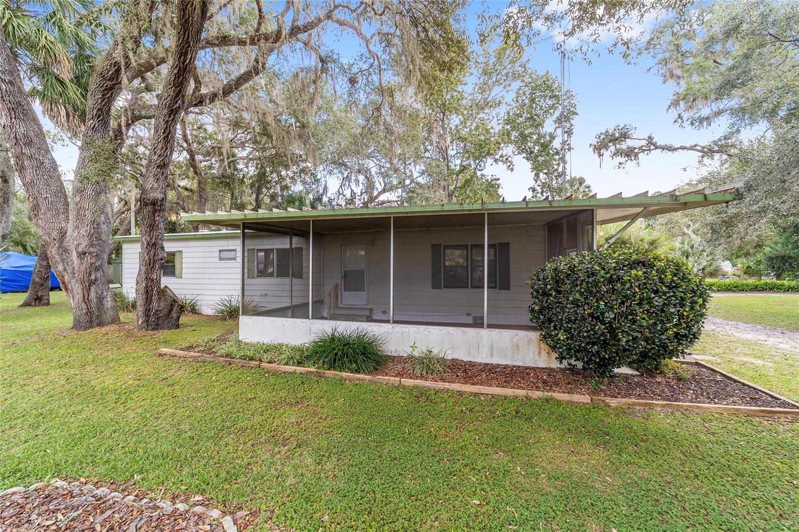 18395 NW 4TH TER