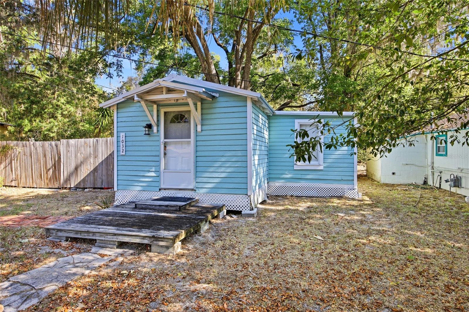 1032 NW 40TH AVE