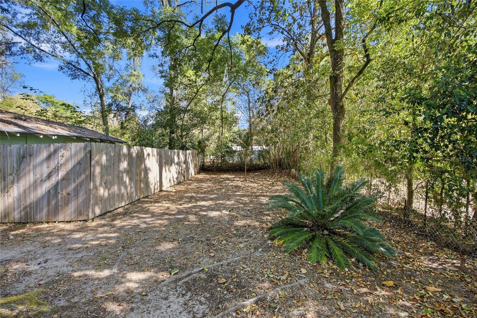 1032 NW 40TH AVE