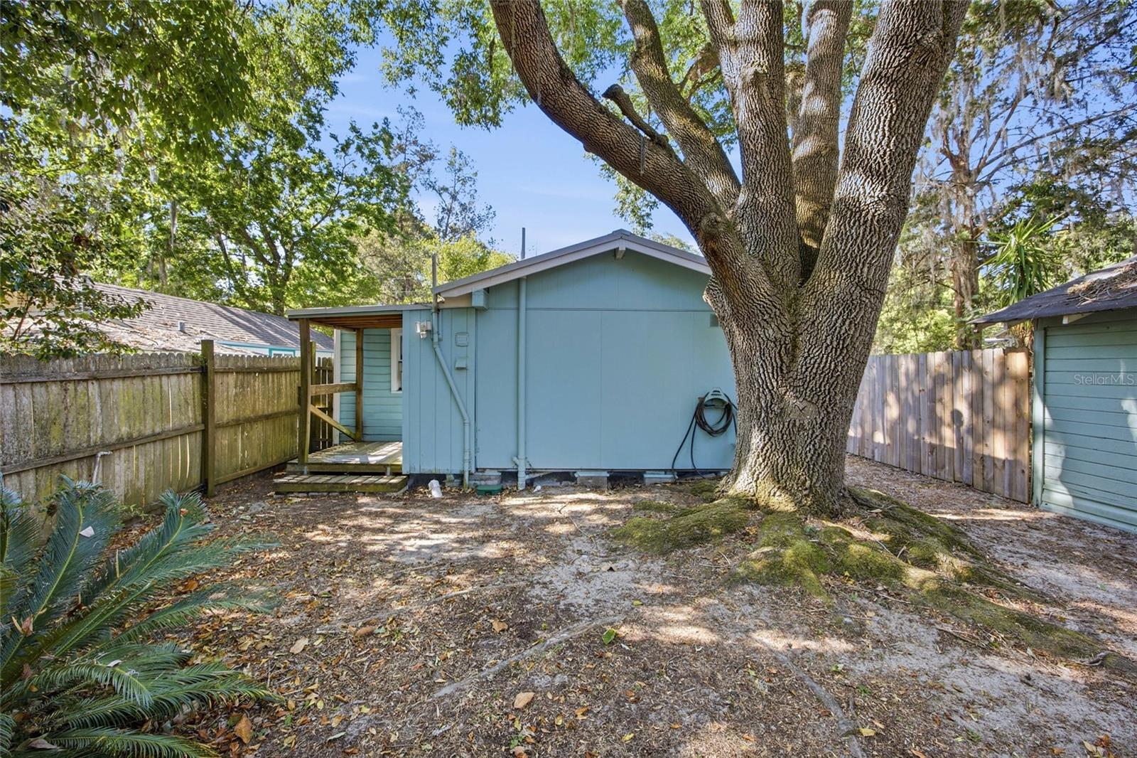1032 NW 40TH AVE