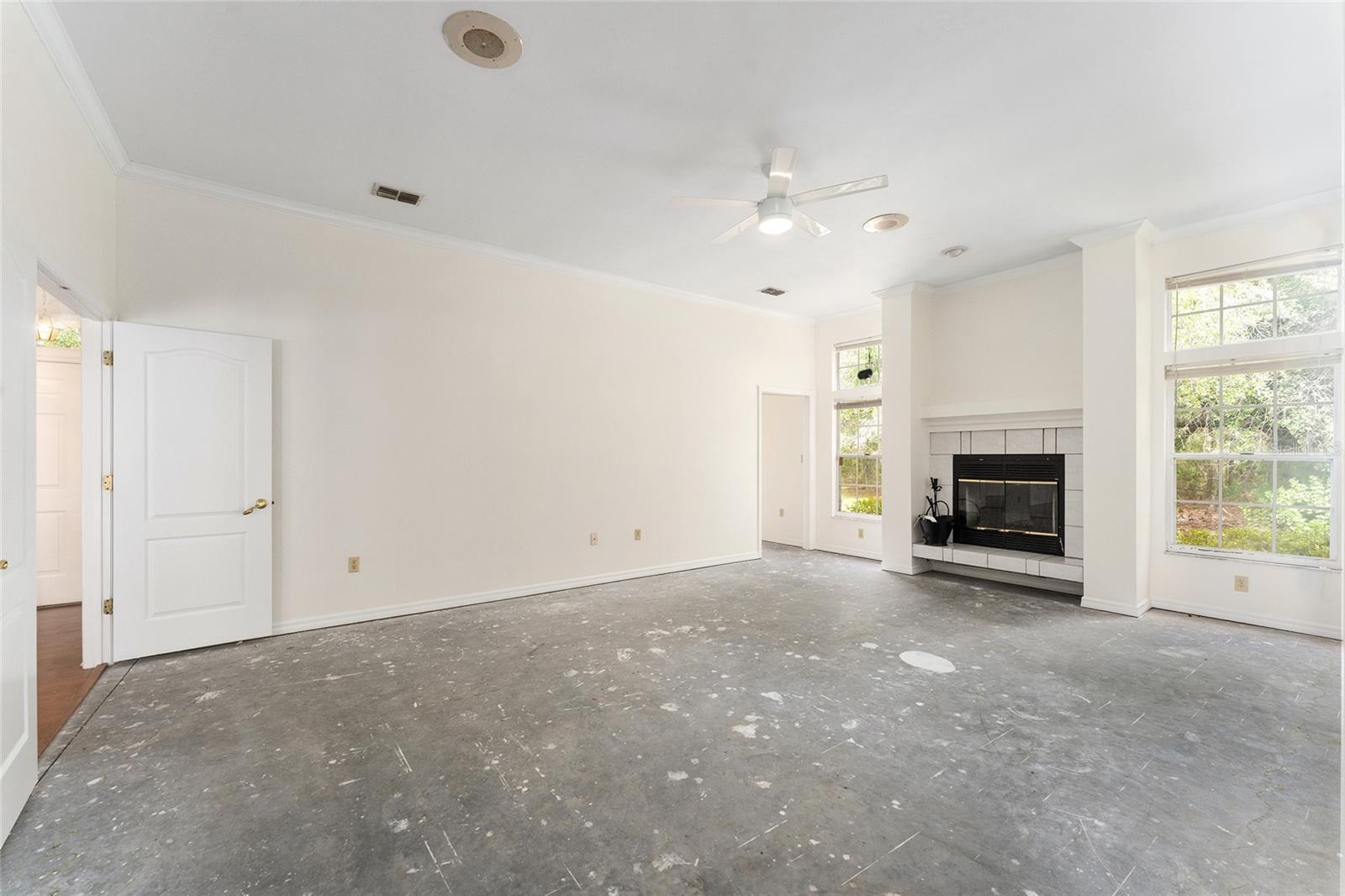 6325 NW 97TH CT