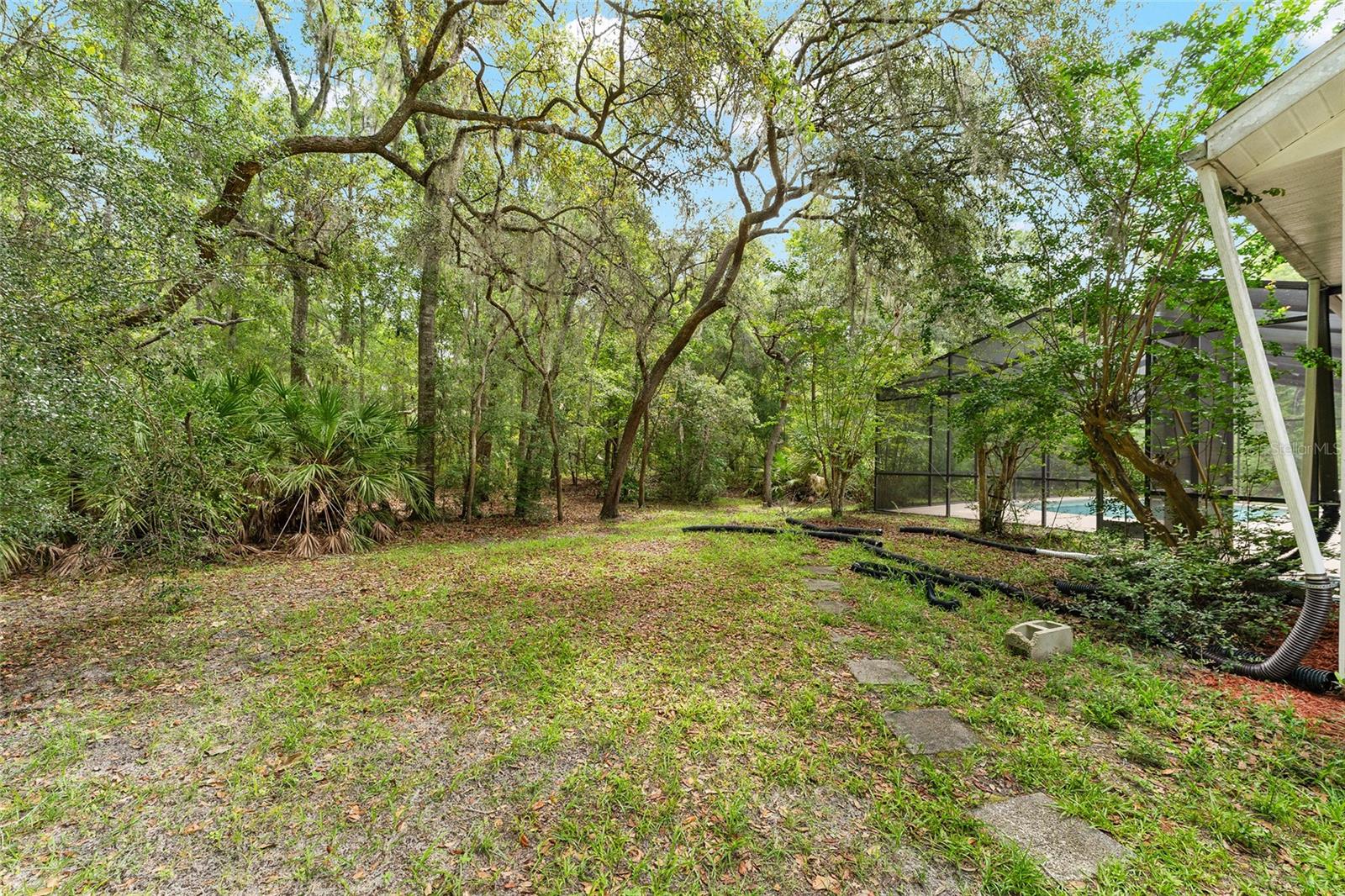 6325 NW 97TH CT
