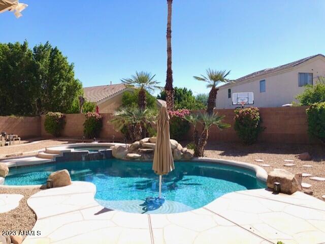 1849 E DERRINGER Way