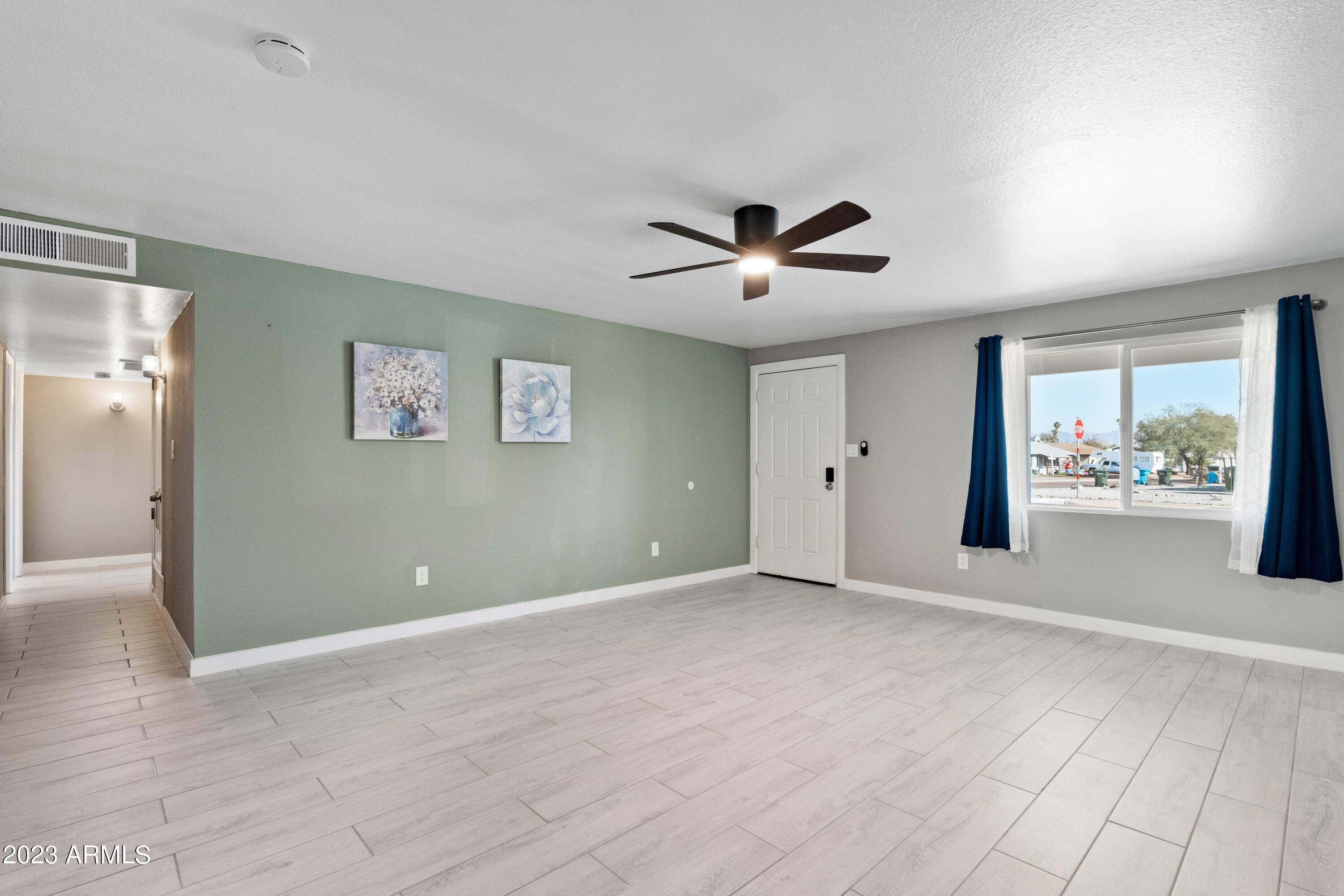13256 N 38th Place