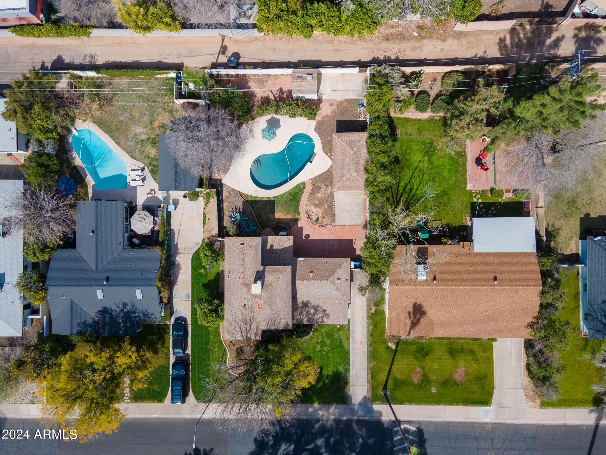 528 W SAN JUAN Avenue