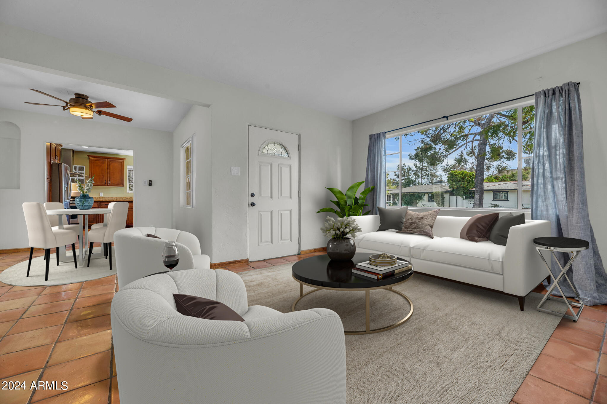 528 W SAN JUAN Avenue