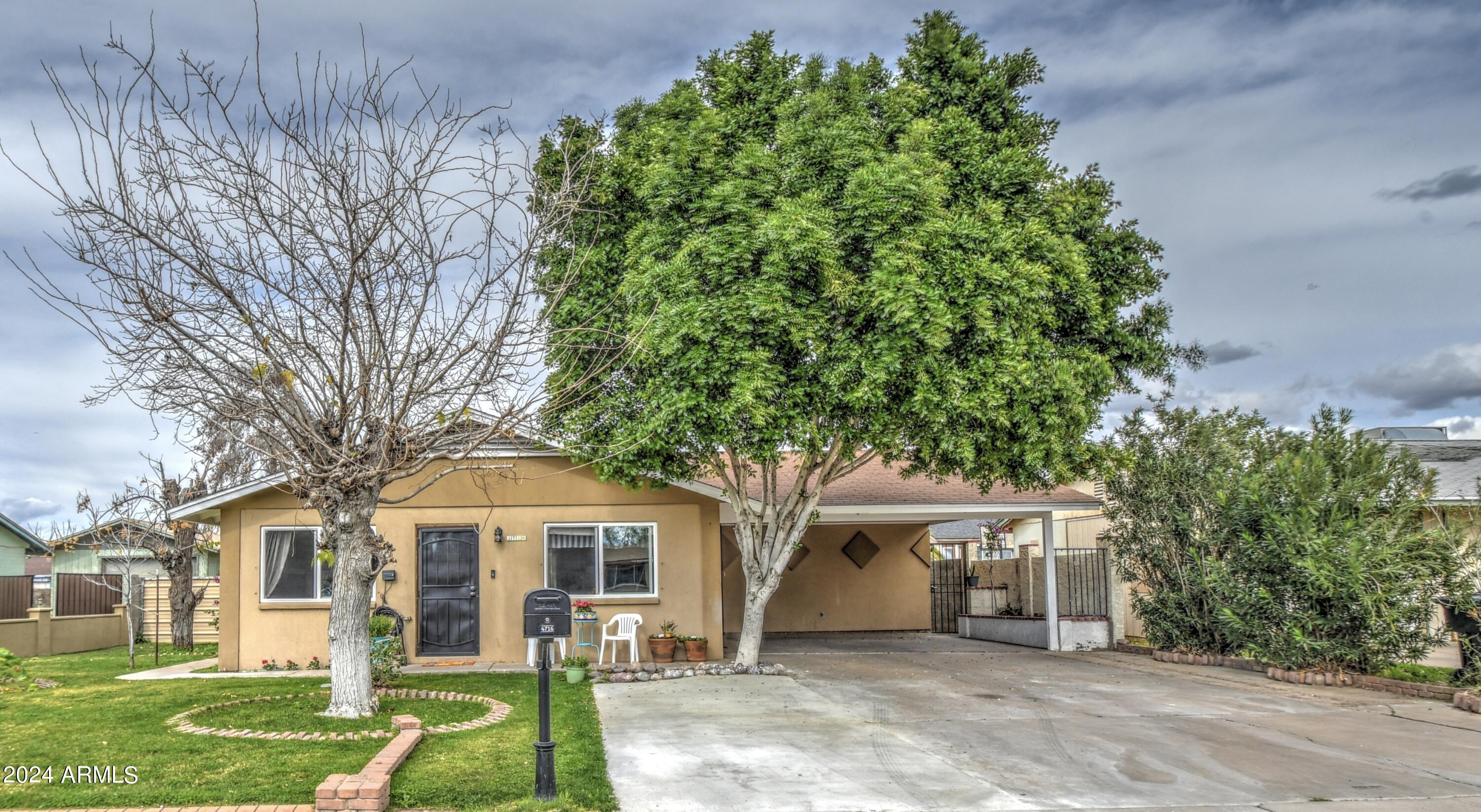 4716 E SAINT CATHERINE Avenue