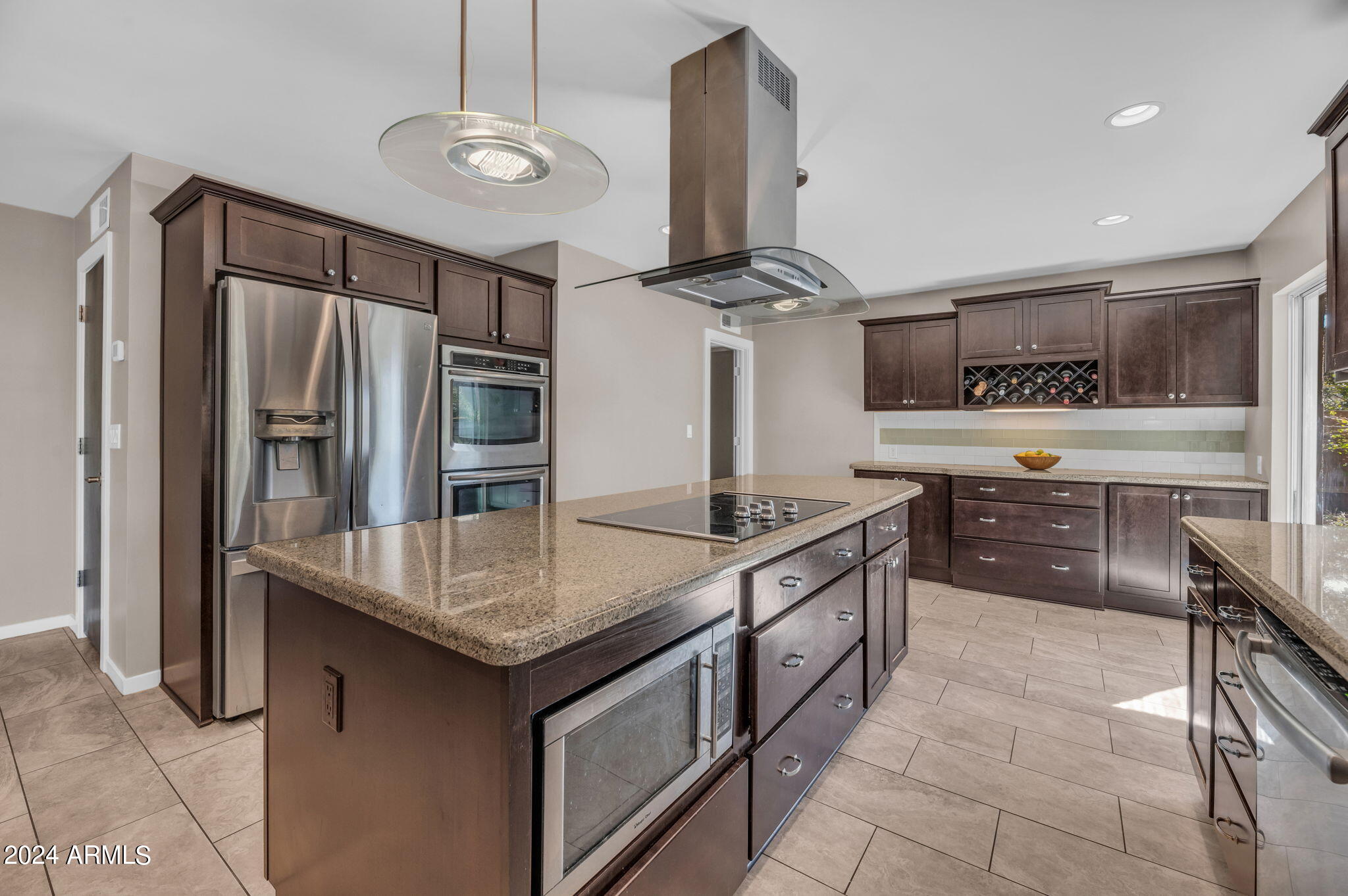 529 W LAS PALMARITAS Drive