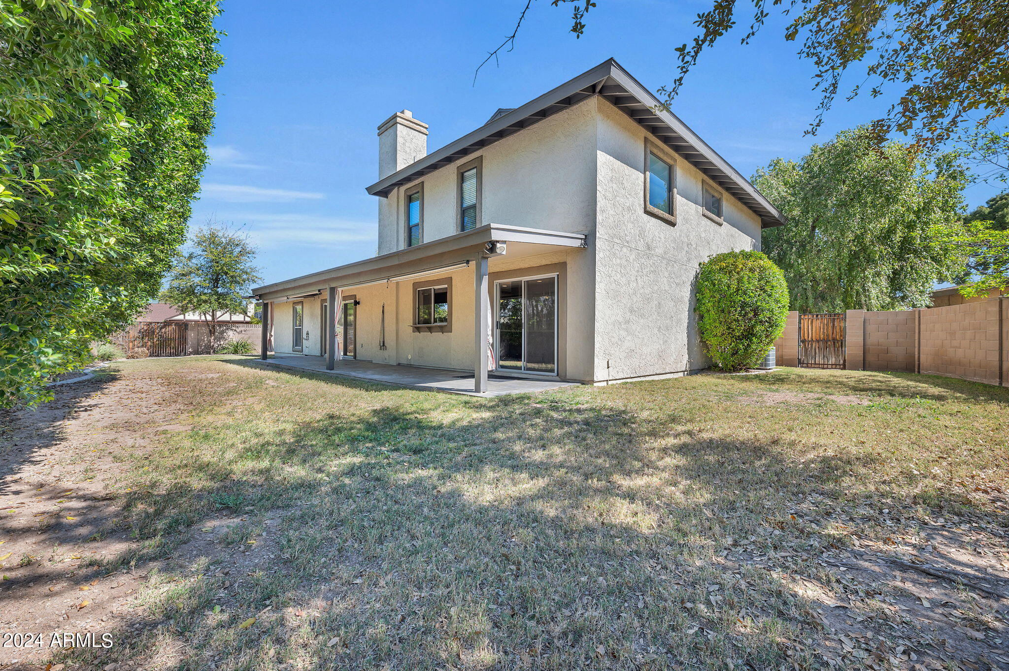 529 W LAS PALMARITAS Drive