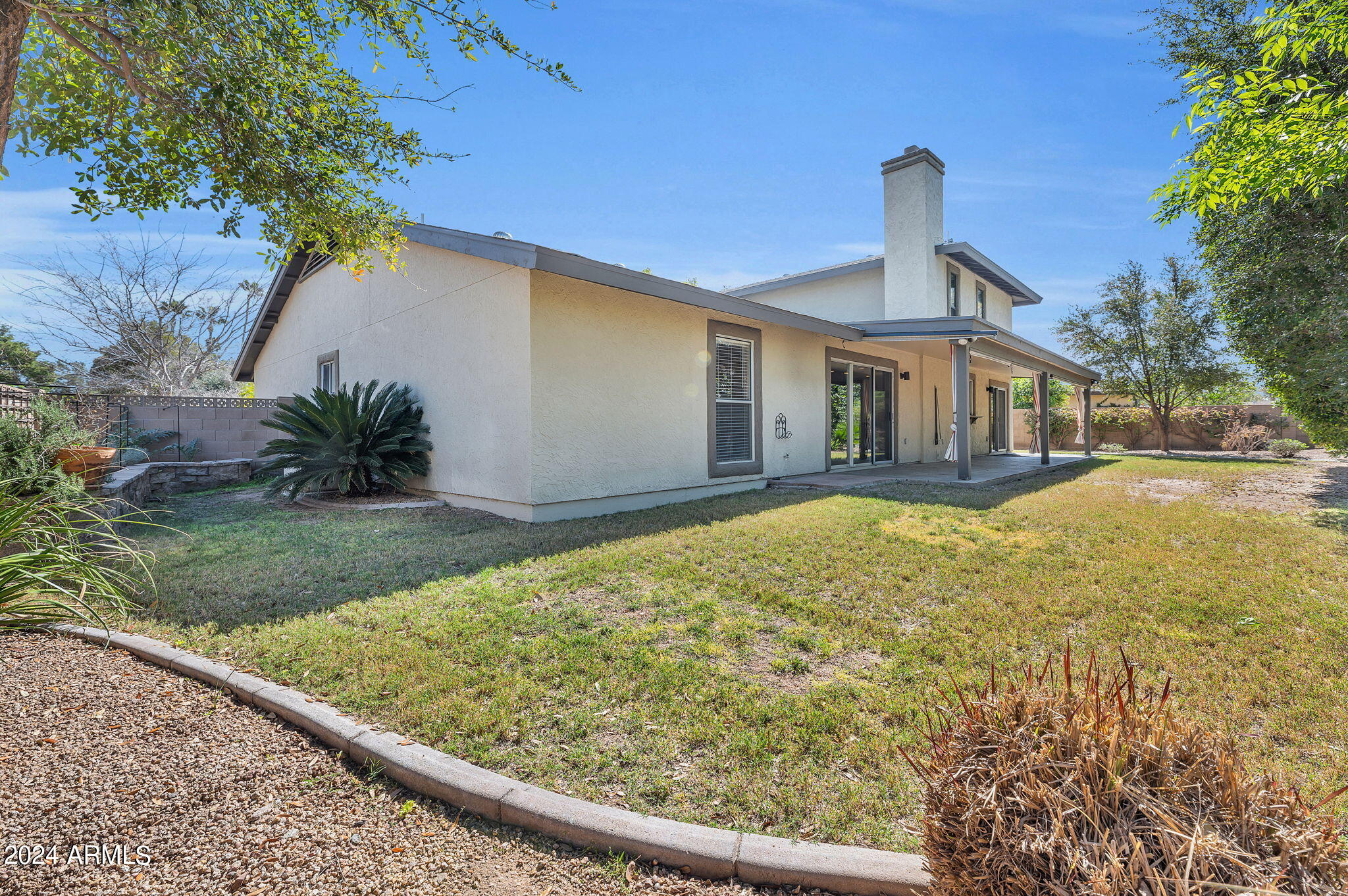 529 W LAS PALMARITAS Drive