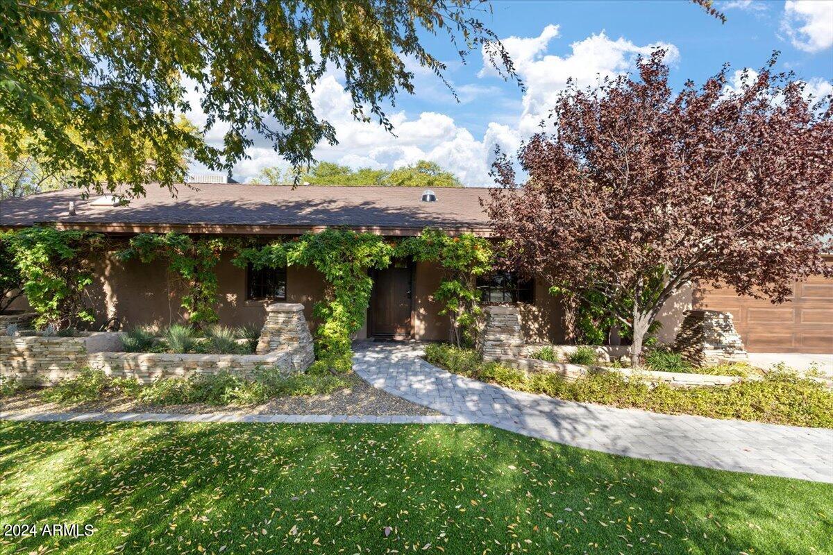 314 E ROSE Lane