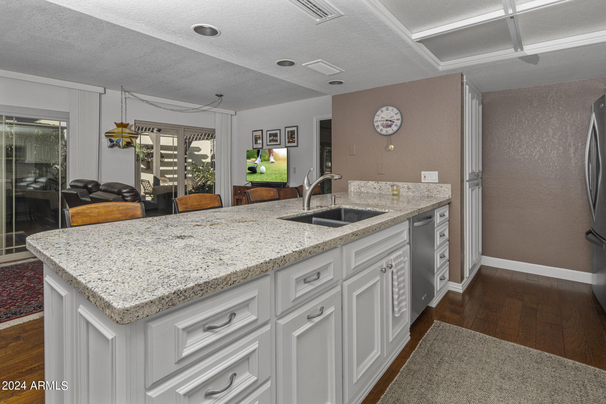 5205 N 25TH Place