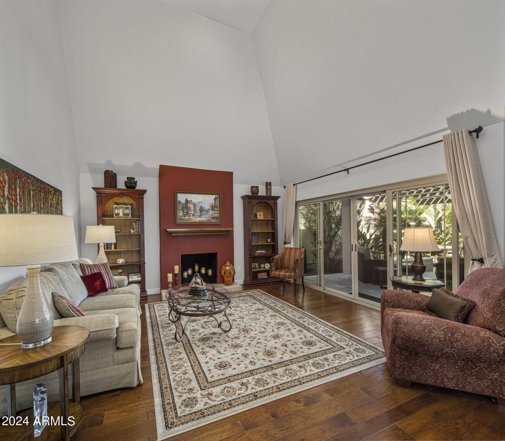 5205 N 25TH Place