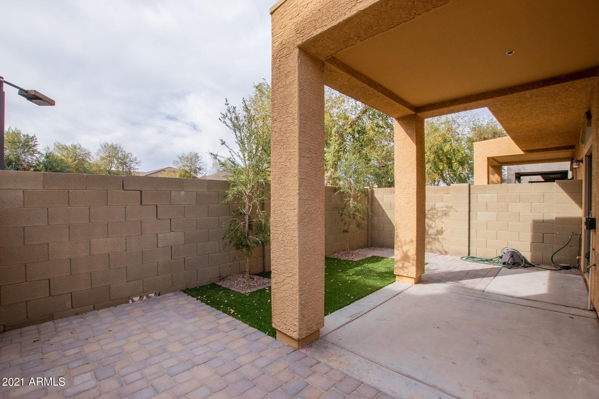 2401 E RIO SALADO Parkway, 1140