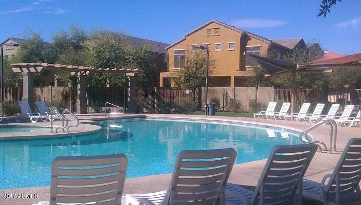 2401 E RIO SALADO Parkway, 1140