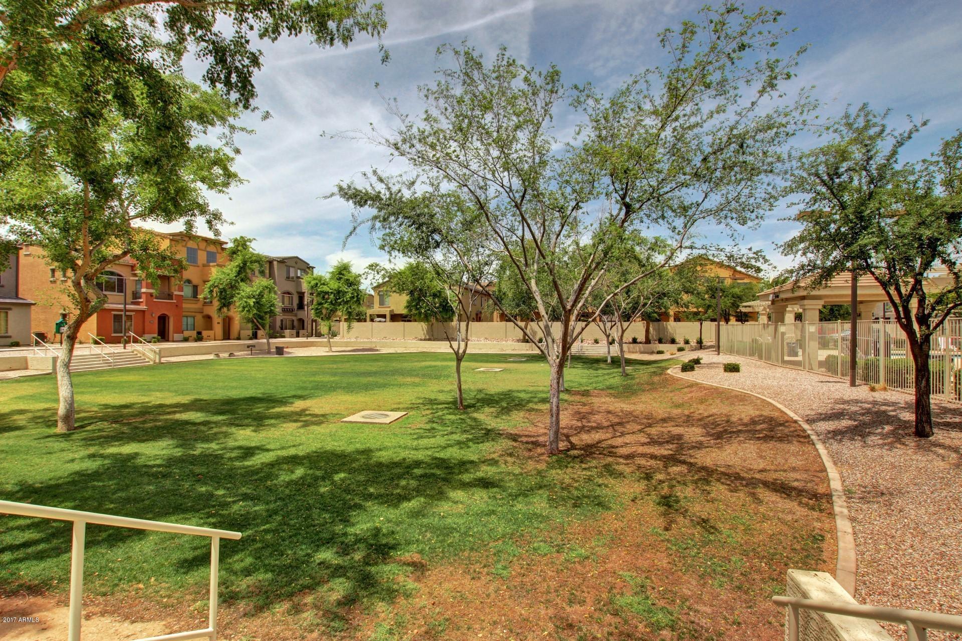2401 E RIO SALADO Parkway, 1140