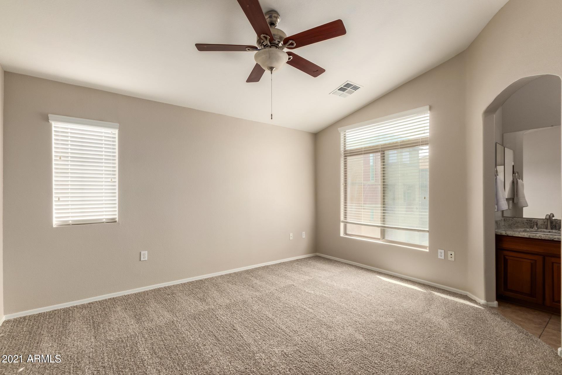 2401 E RIO SALADO Parkway, 1140
