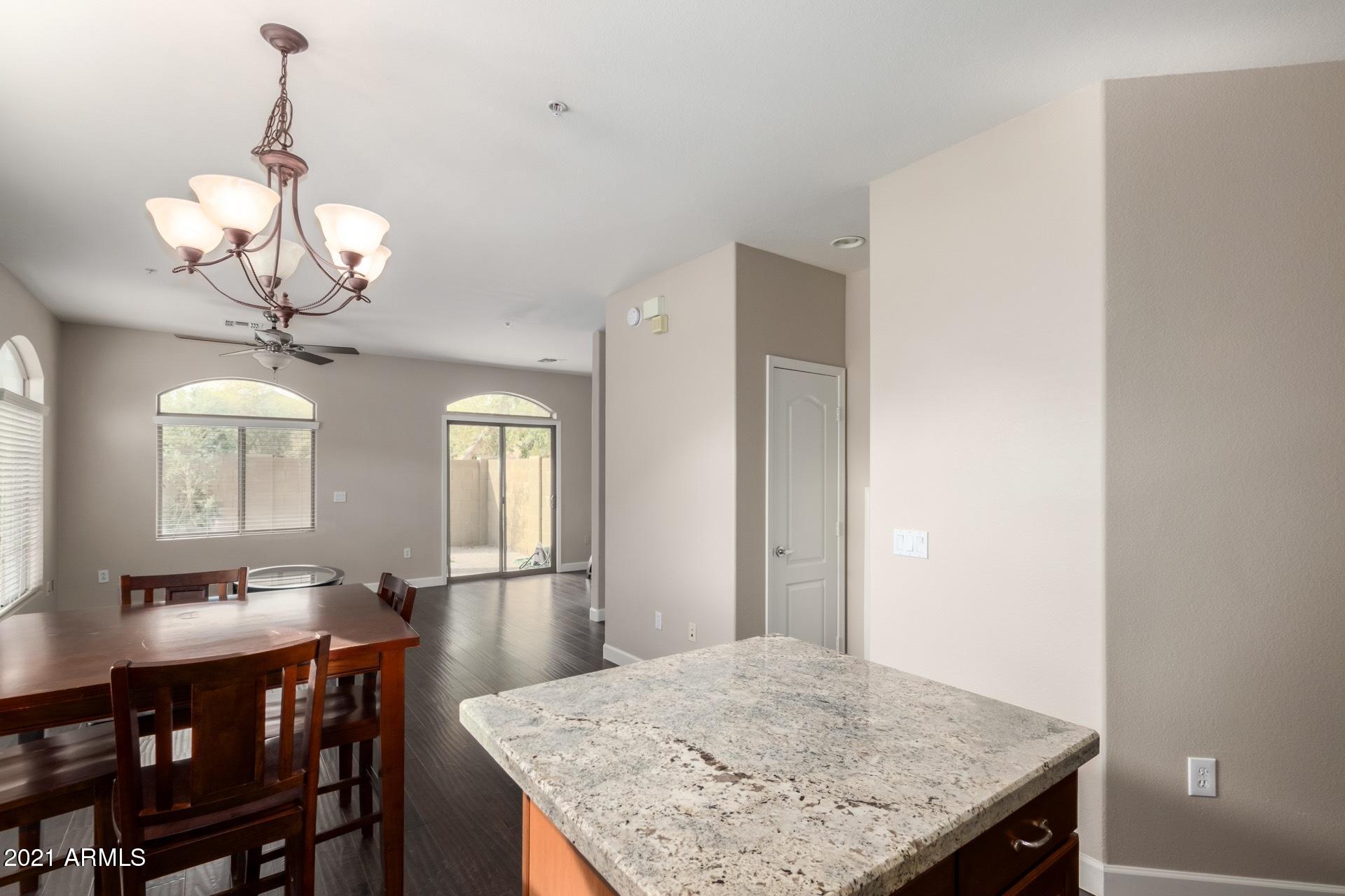 2401 E RIO SALADO Parkway, 1140