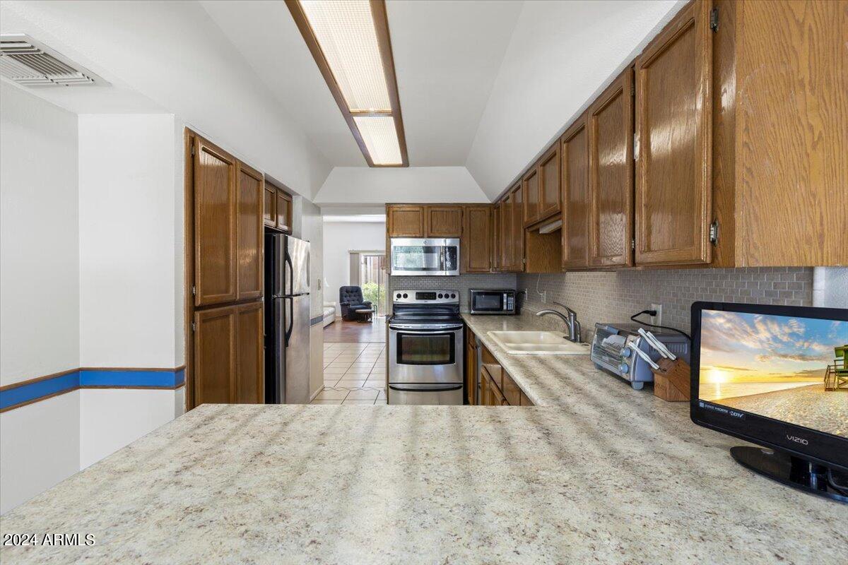 3415 N 36TH Street, 4