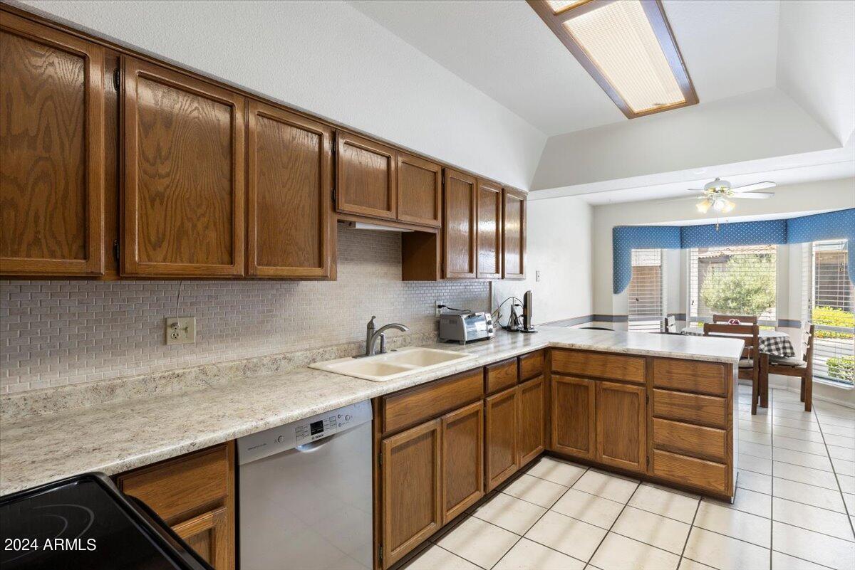 3415 N 36TH Street, 4