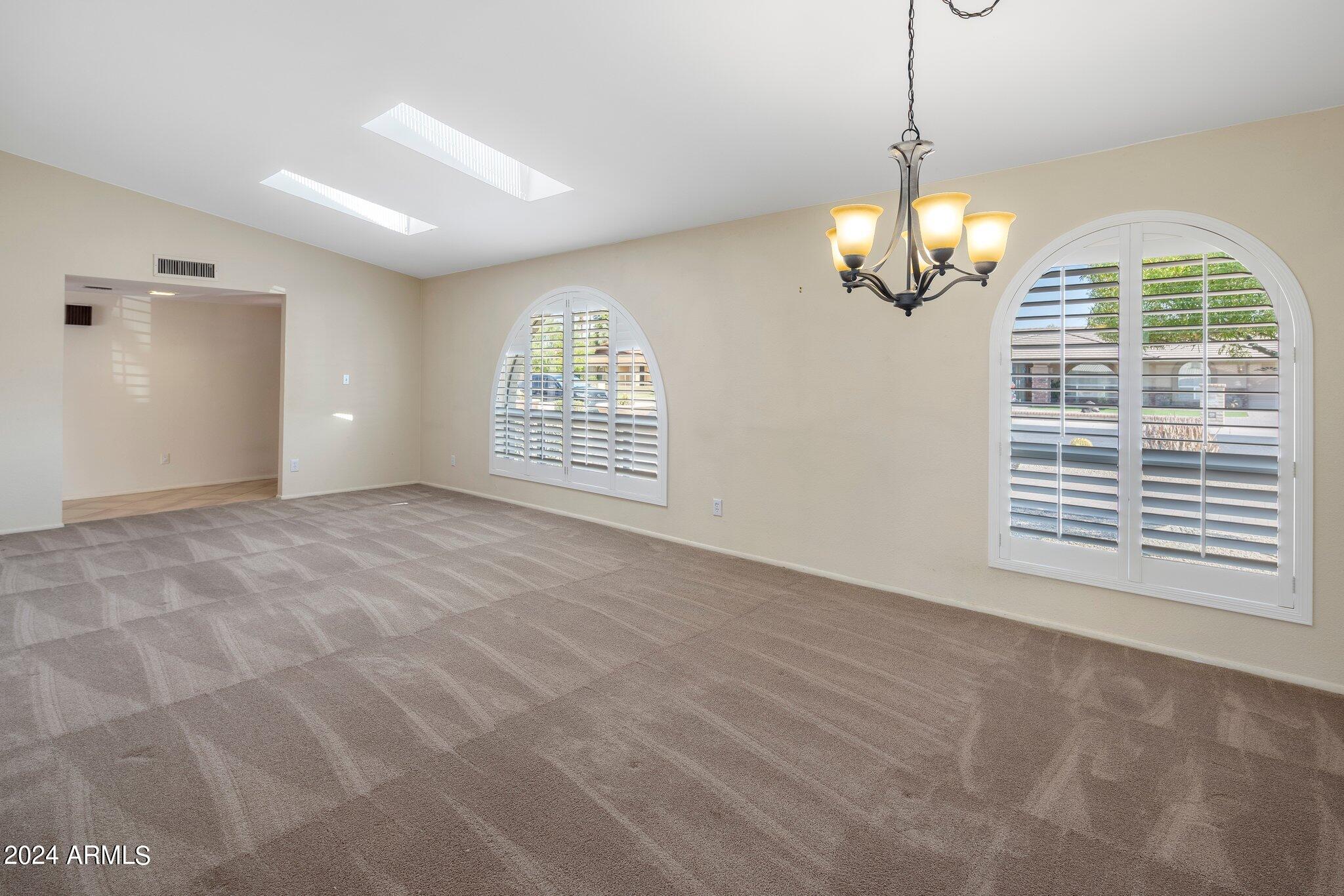 219 E ACAPULCO Lane
