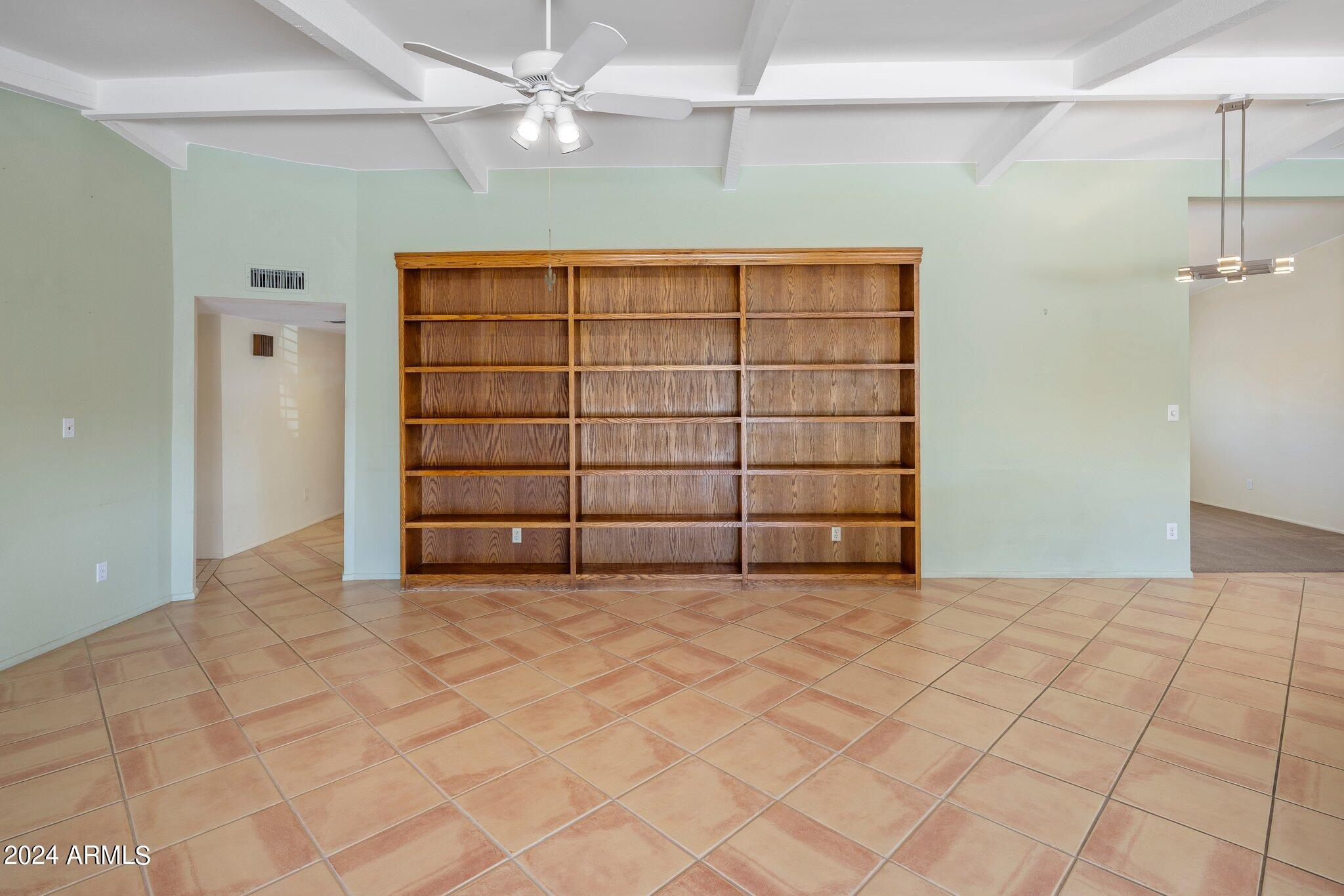 219 E ACAPULCO Lane