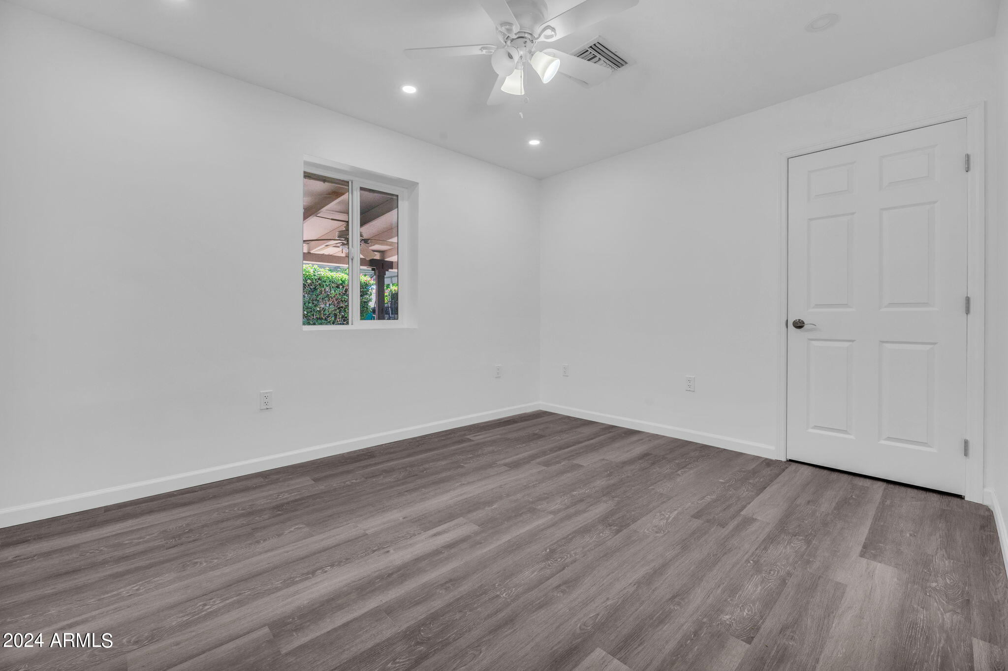 6545 N 16TH Street