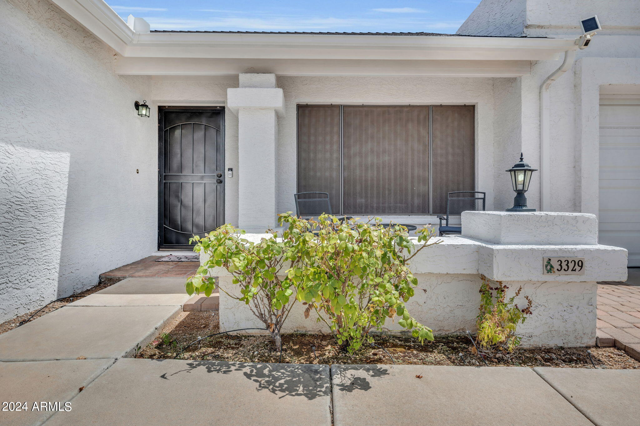 3329 E TOPEKA Drive