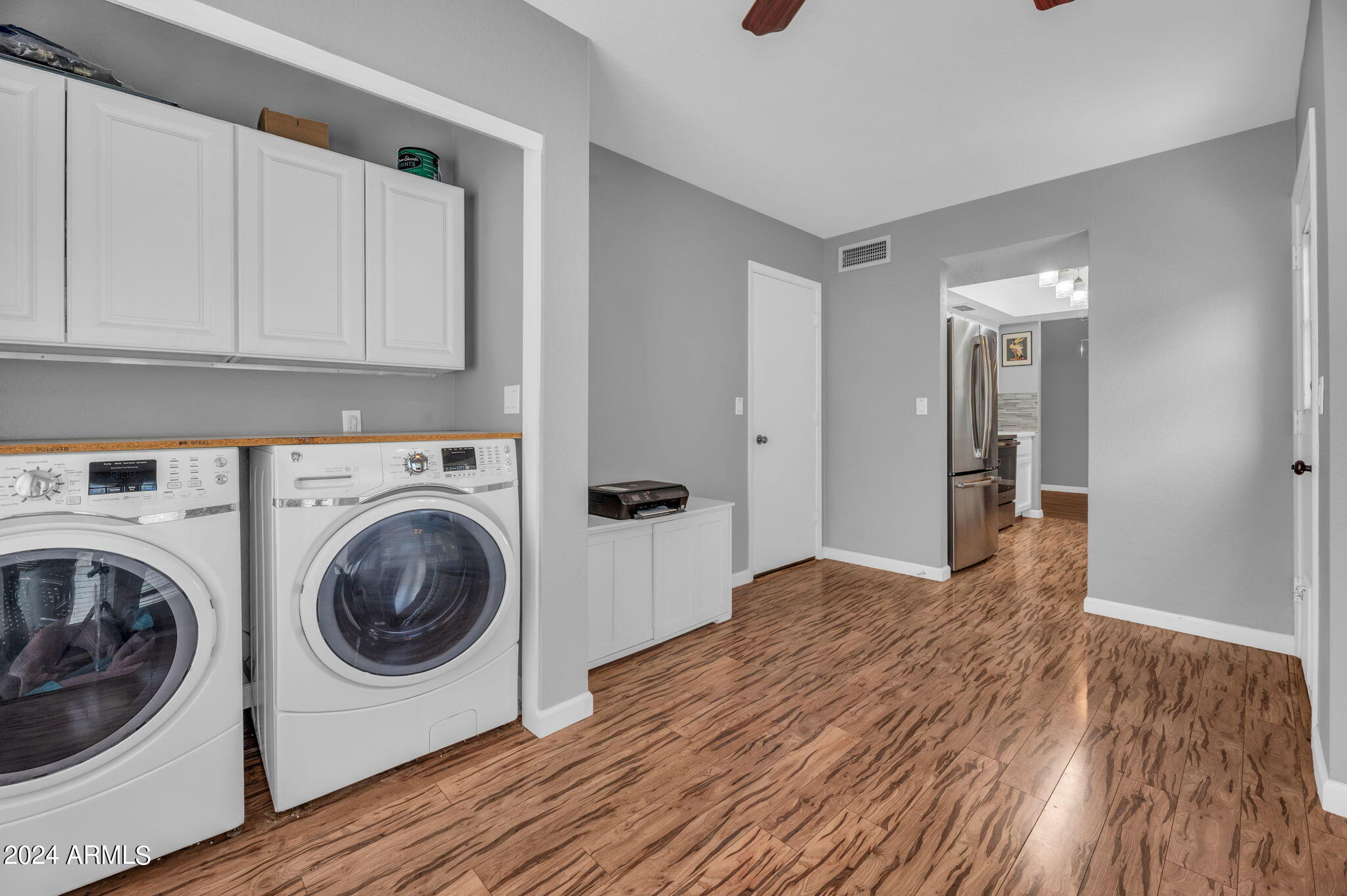 3329 E TOPEKA Drive