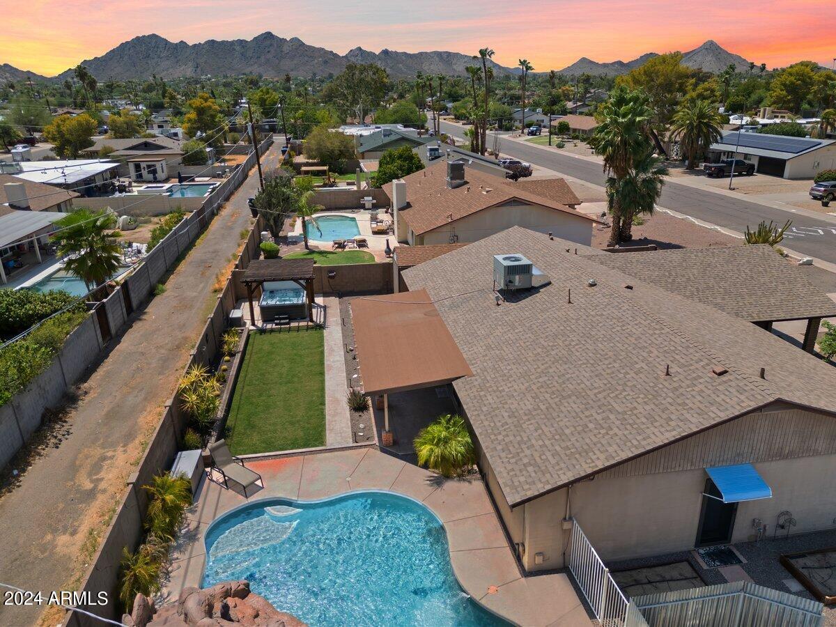 3023 E CHERYL Drive