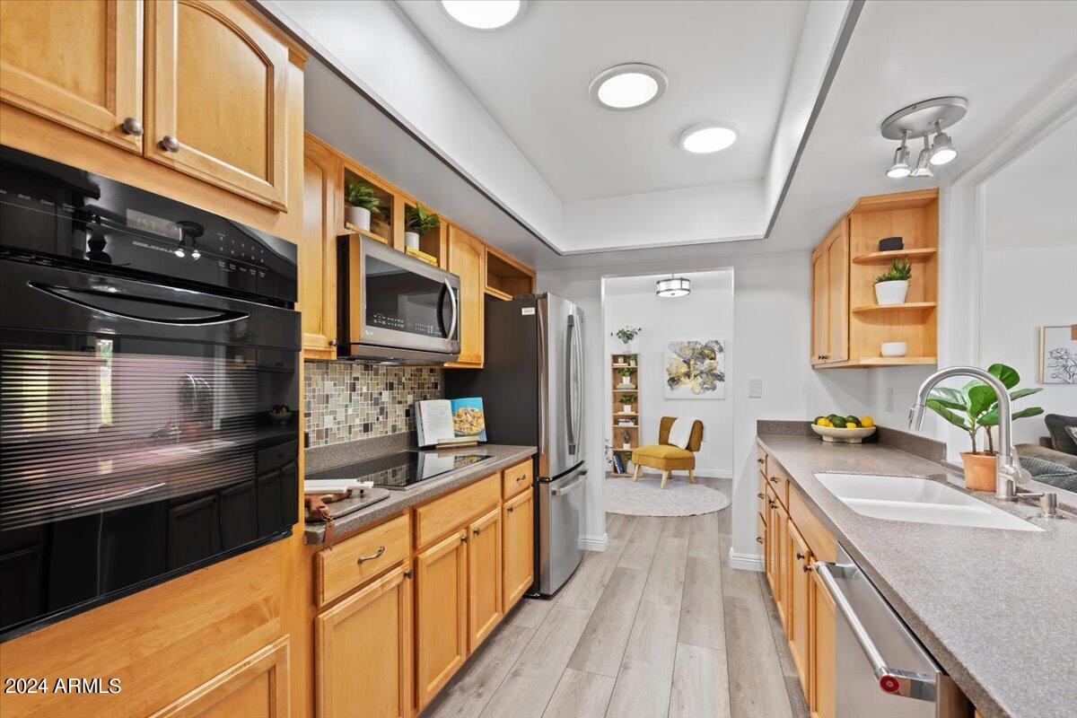 3023 E CHERYL Drive