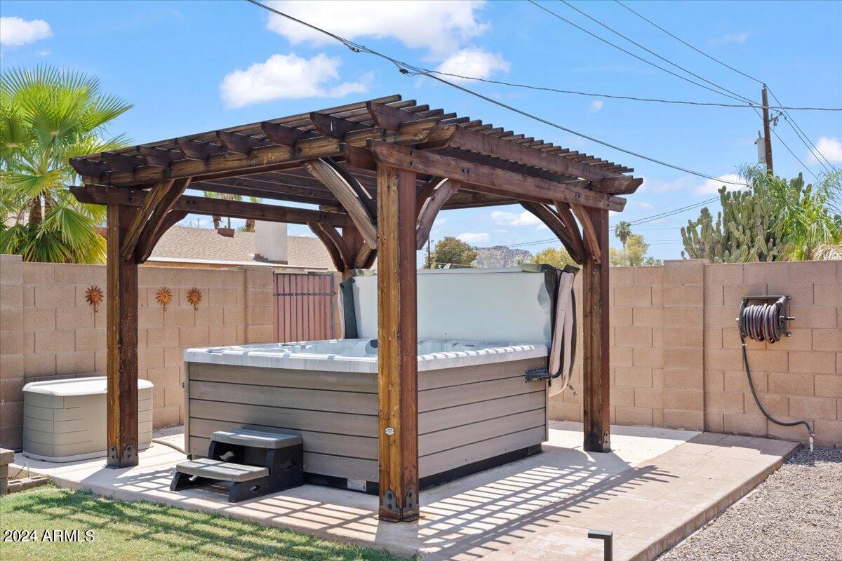 3023 E CHERYL Drive