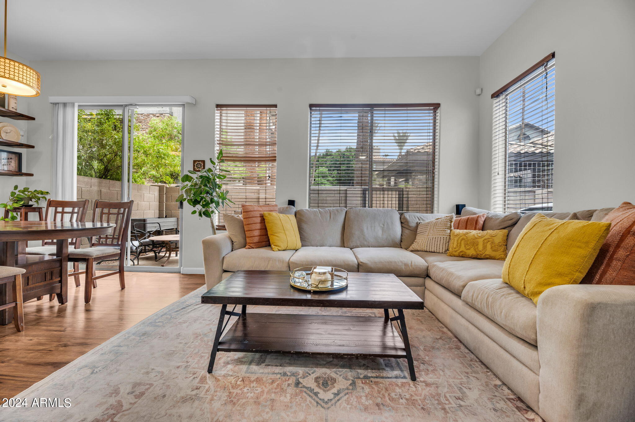 2019 E CAMPBELL Avenue, 115