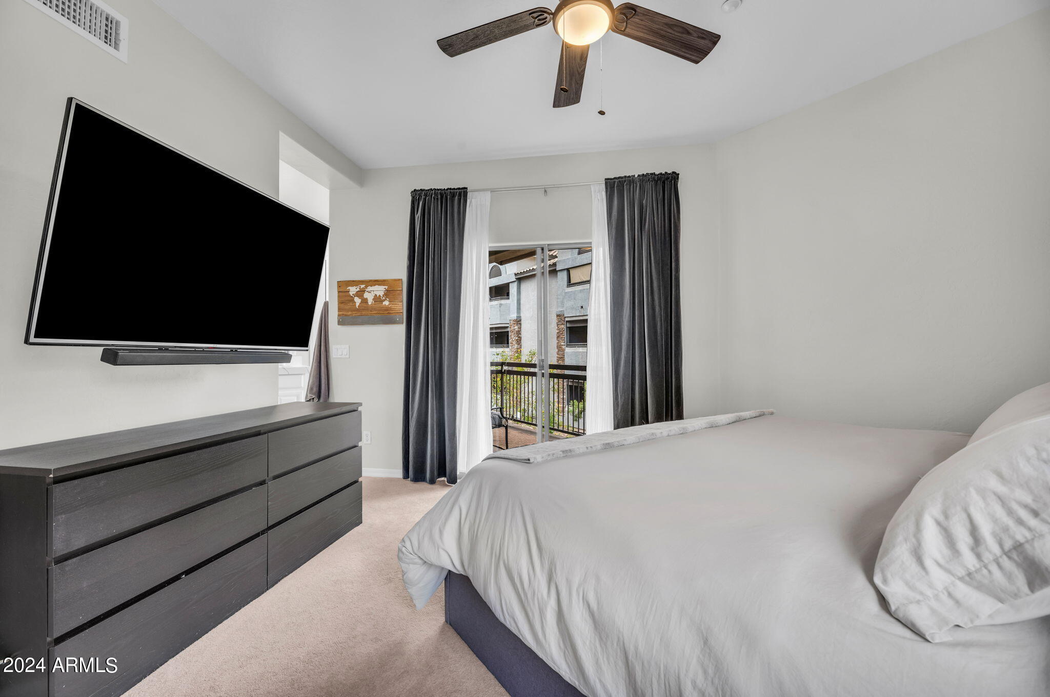 2019 E CAMPBELL Avenue, 115