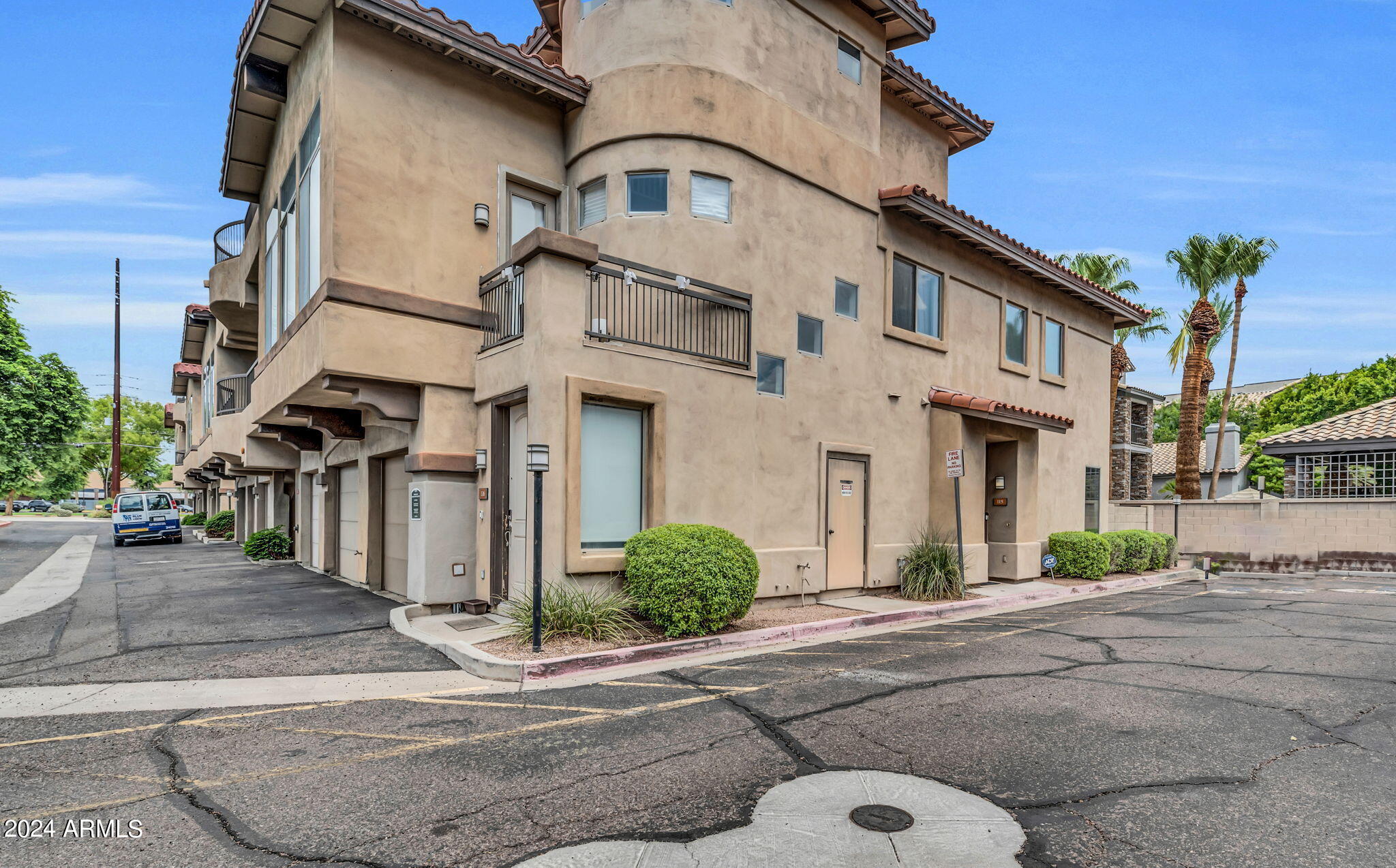 2019 E CAMPBELL Avenue, 115