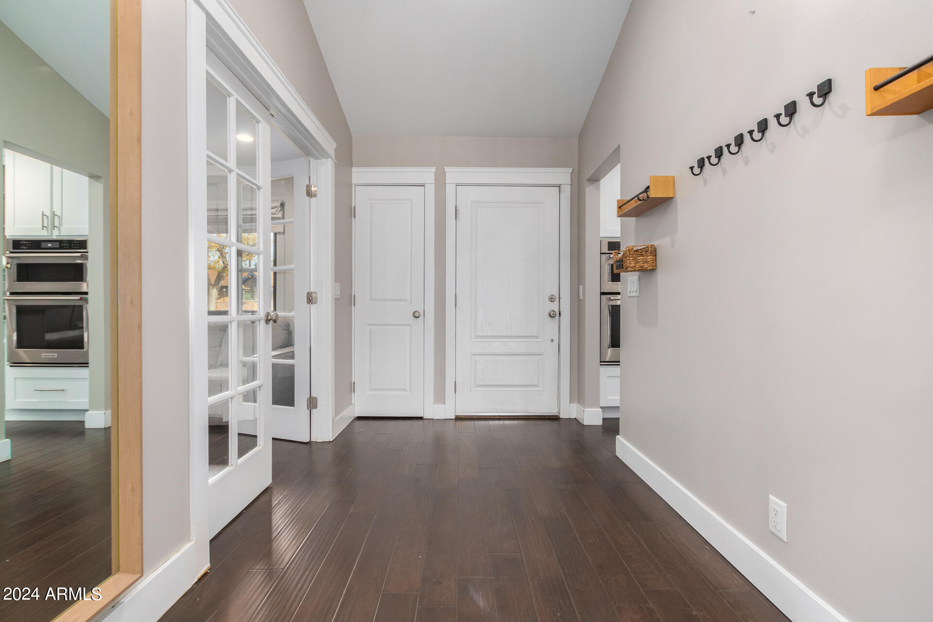 6126 N 13TH Place