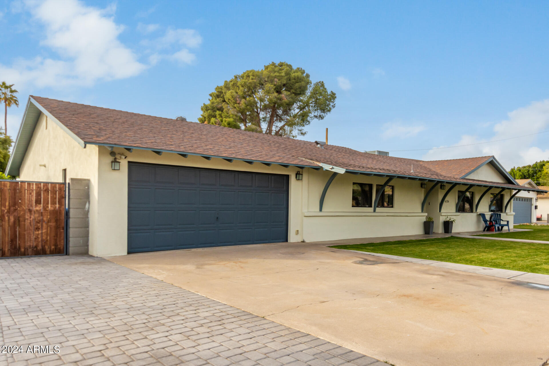6126 N 13TH Place