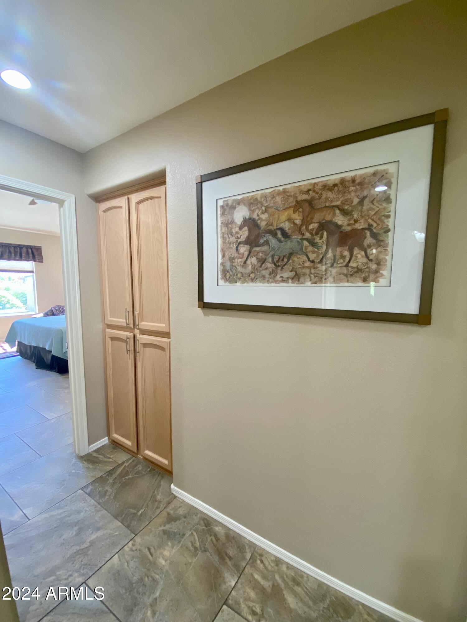 453 W TEAKWOOD Drive