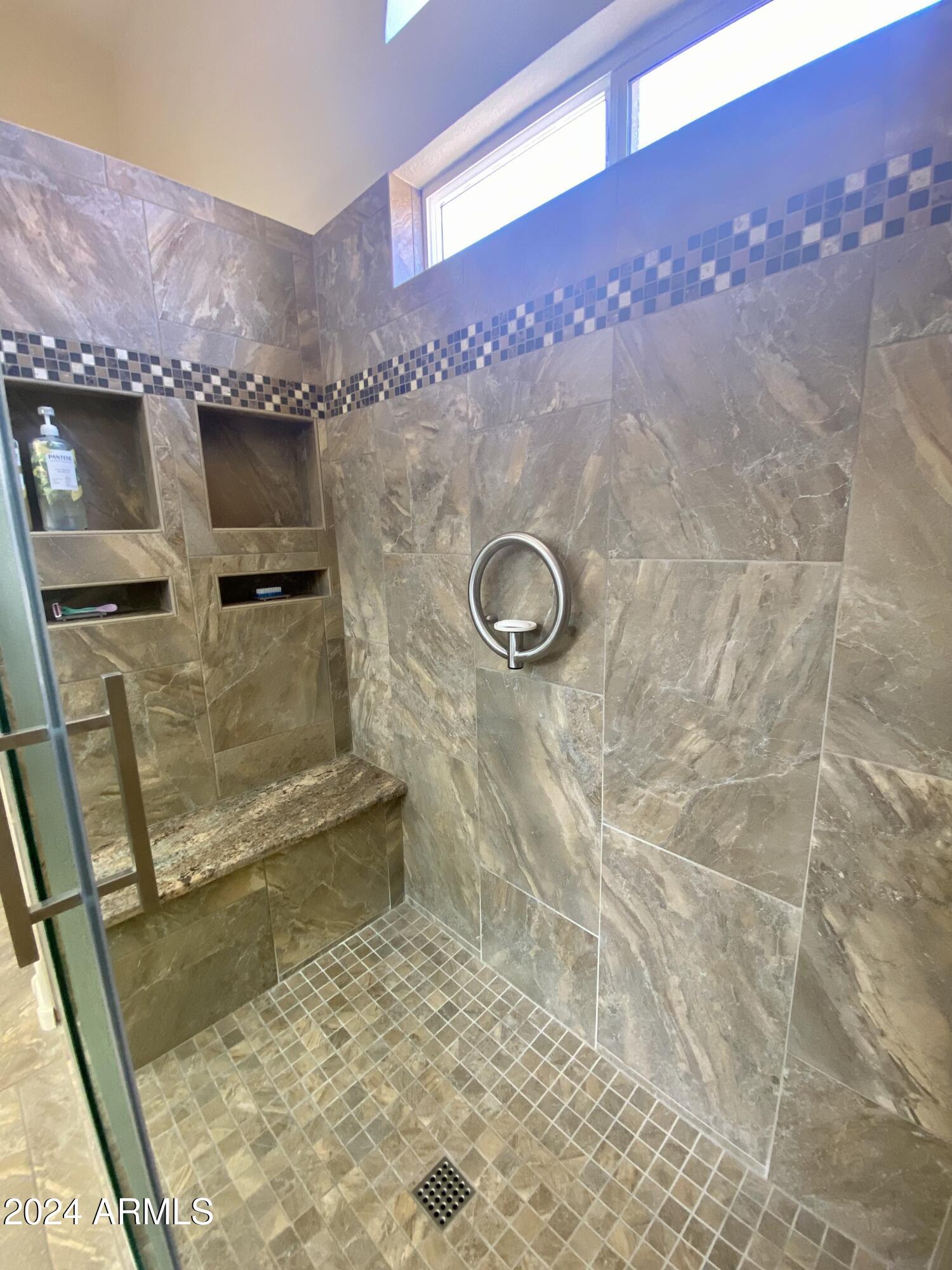453 W TEAKWOOD Drive