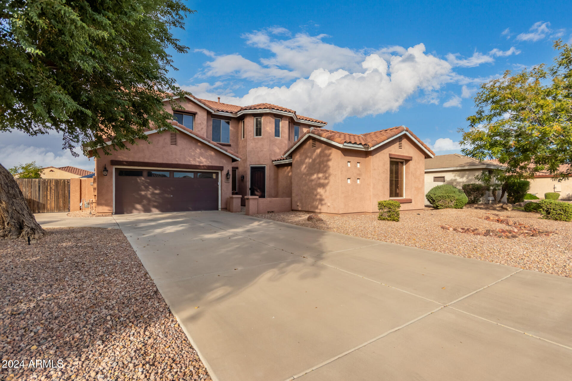 1248 E NIGHTINGALE Lane