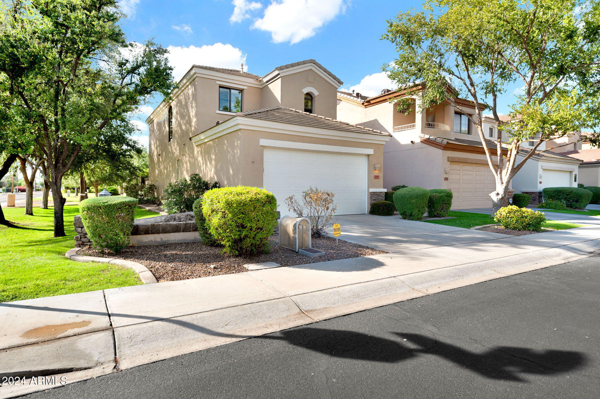 6504 N 14TH Place