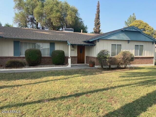 334 W BUTLER Drive